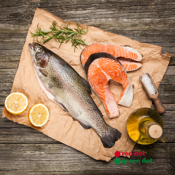 Salmón entero fresco, refrigerado, eviscerado con cabeza, 4-5 kg, grado Sashimi de grado A